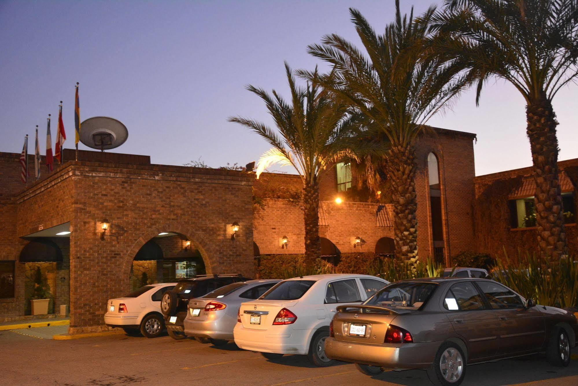 Best Western Posada Del Rio Gomez Palacio Exteriér fotografie